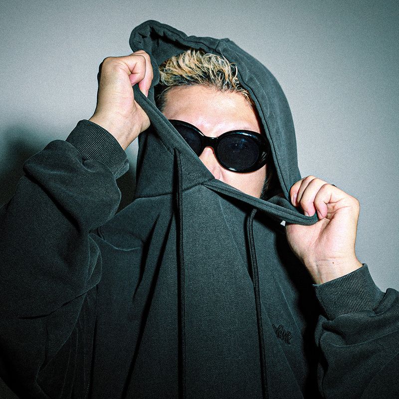 PIGMENT COATED SWEAT SET-UP CHARCOAL