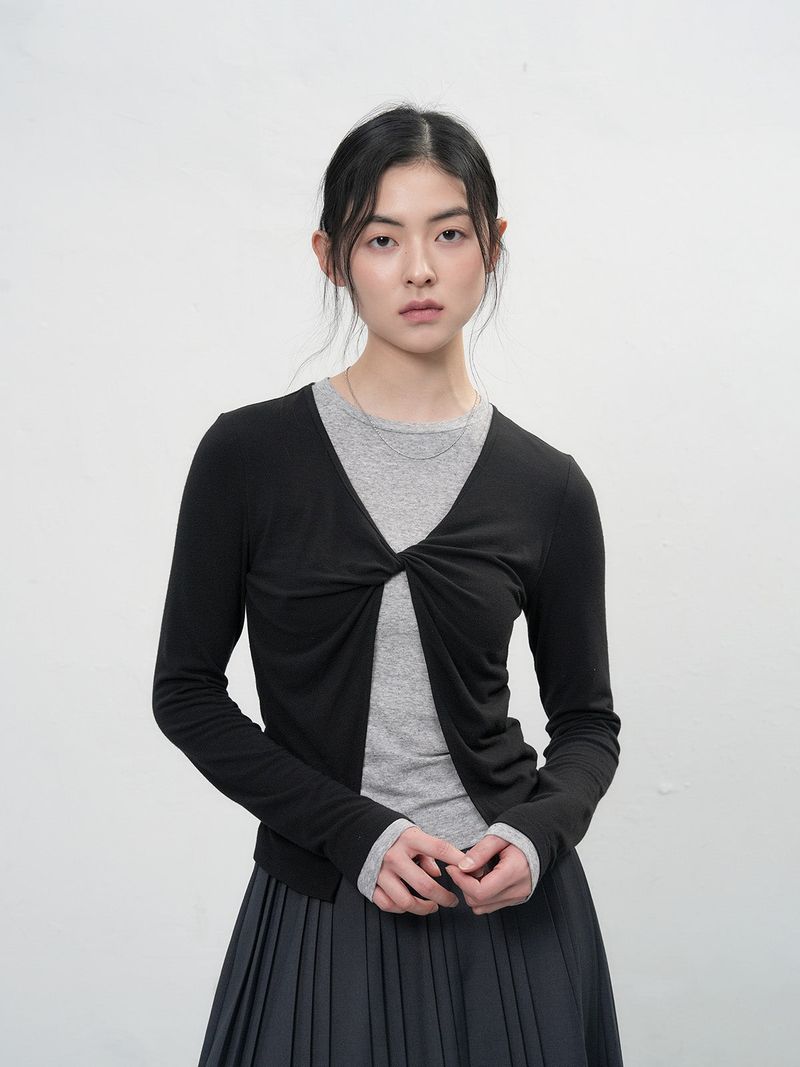 【即日発送】layered twist t-shirts