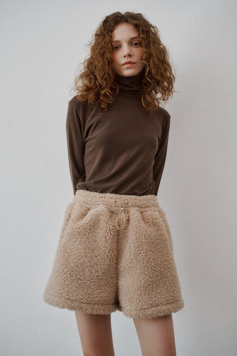 Basic turtle neck T-shirts (Brown)