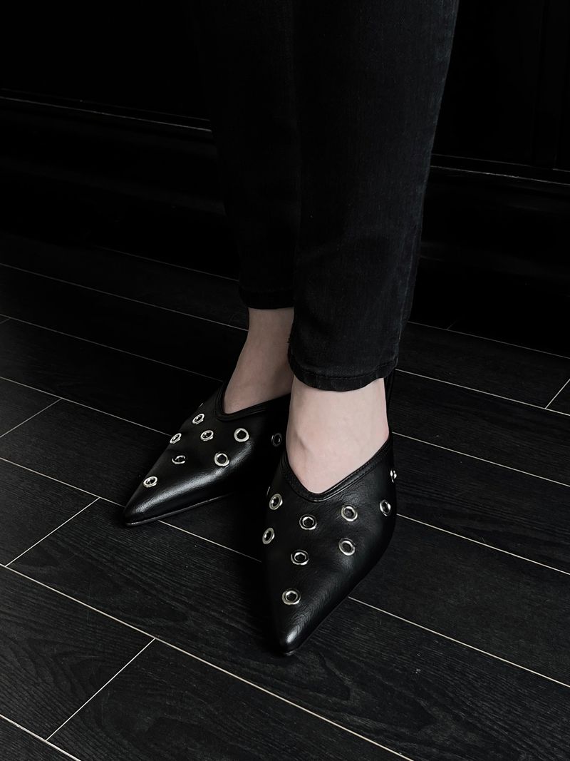 eyelet stiletto mule