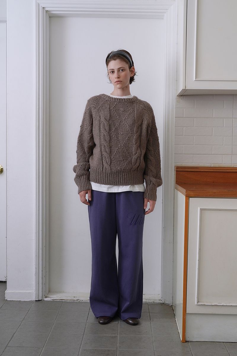 Cozy cable knit_brown