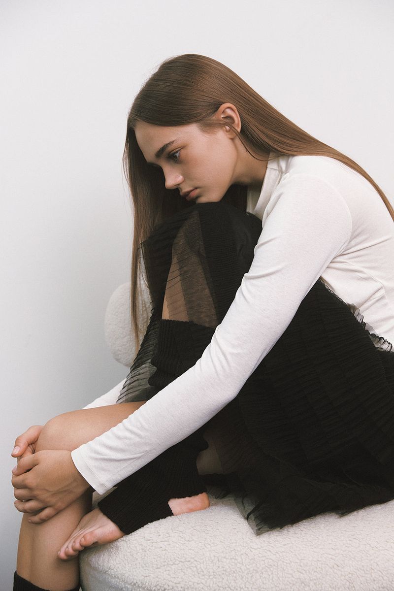 [Limited] Sha Skirt Black