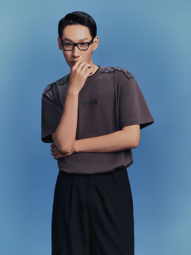 DVRK PRIVÉ SHOULDER MONOGRAM TEE V2- GREY