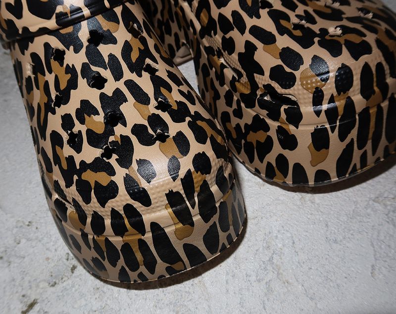 Leopard Print Platform Clog Whole Hoop Slippers