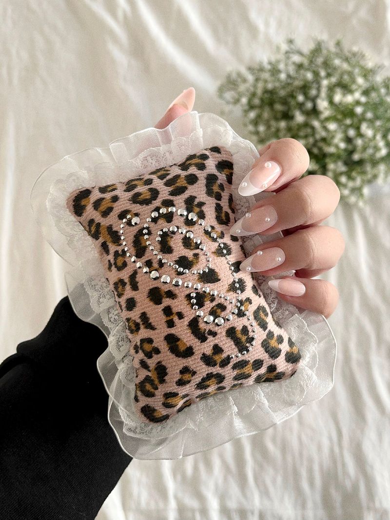 【MADE】 KIRA pocket pillow (leopard/pink)