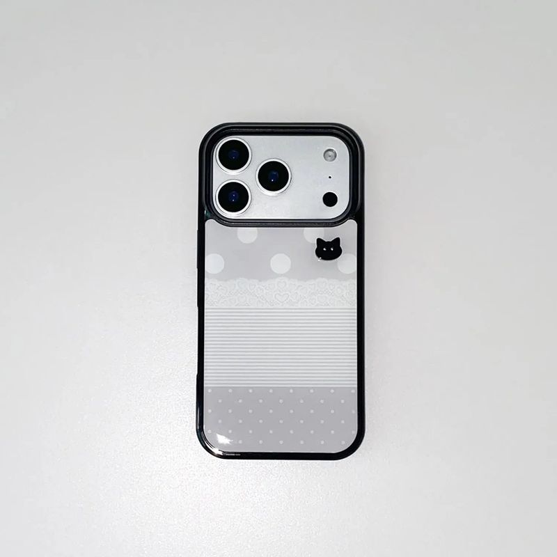 [MADE] [+MagSafe] KITTY PATCHWORK PHONE CASE (glass black bumper)