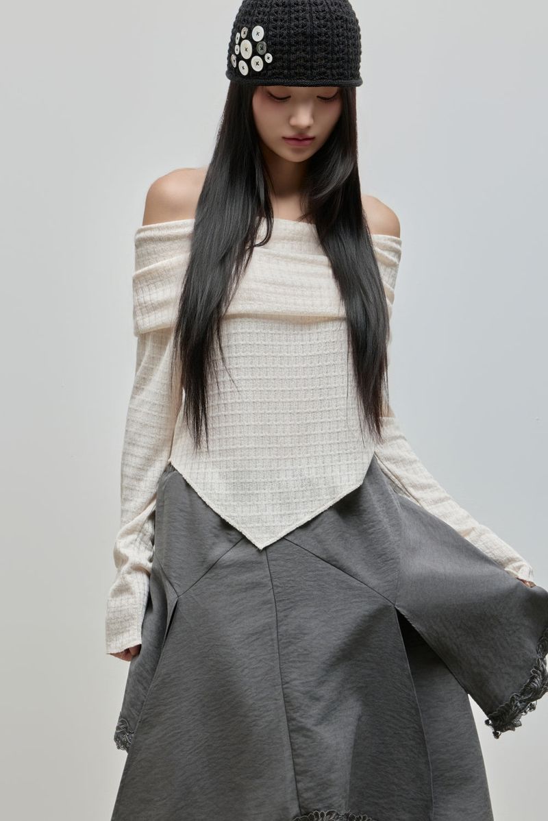 Cowl-neck Open Shoulder Tee_Ivory