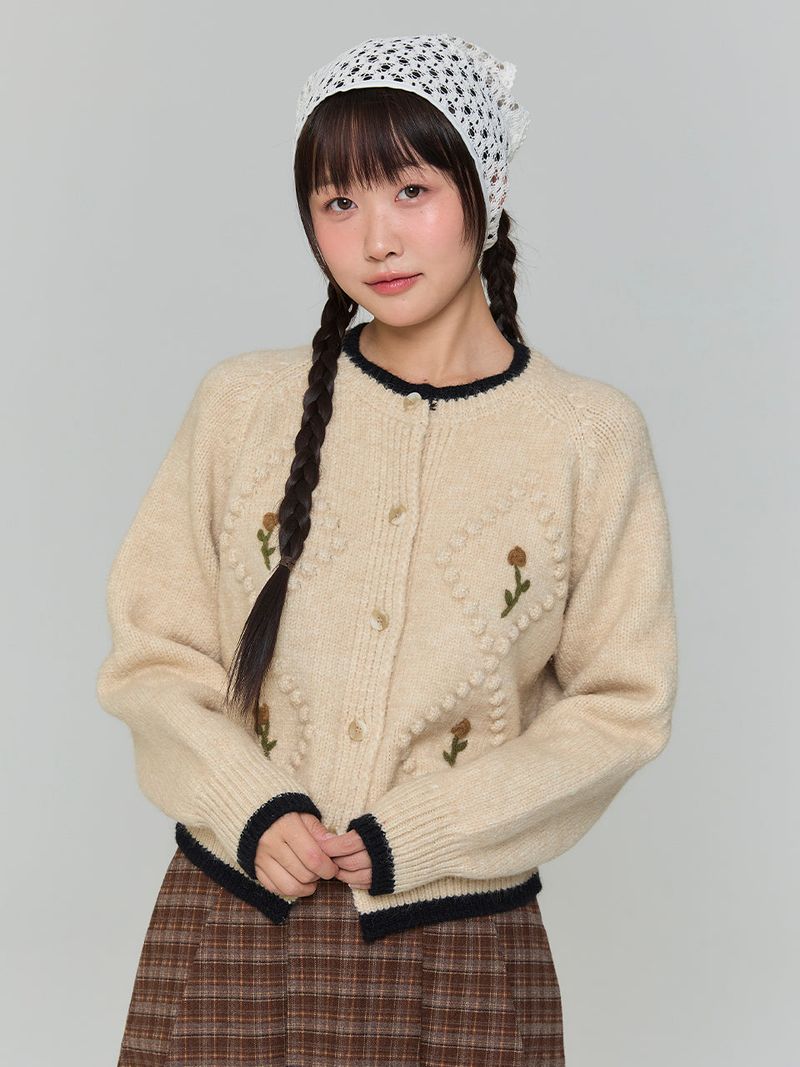 ADORE BELLE(アドールベル)の「FLOWER EMBROIDERED CARDIGAN - BEIGE(Tops)」