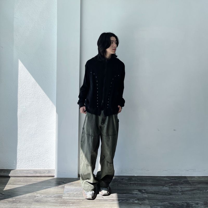 Vスタッズスタンドカラージップジャケット