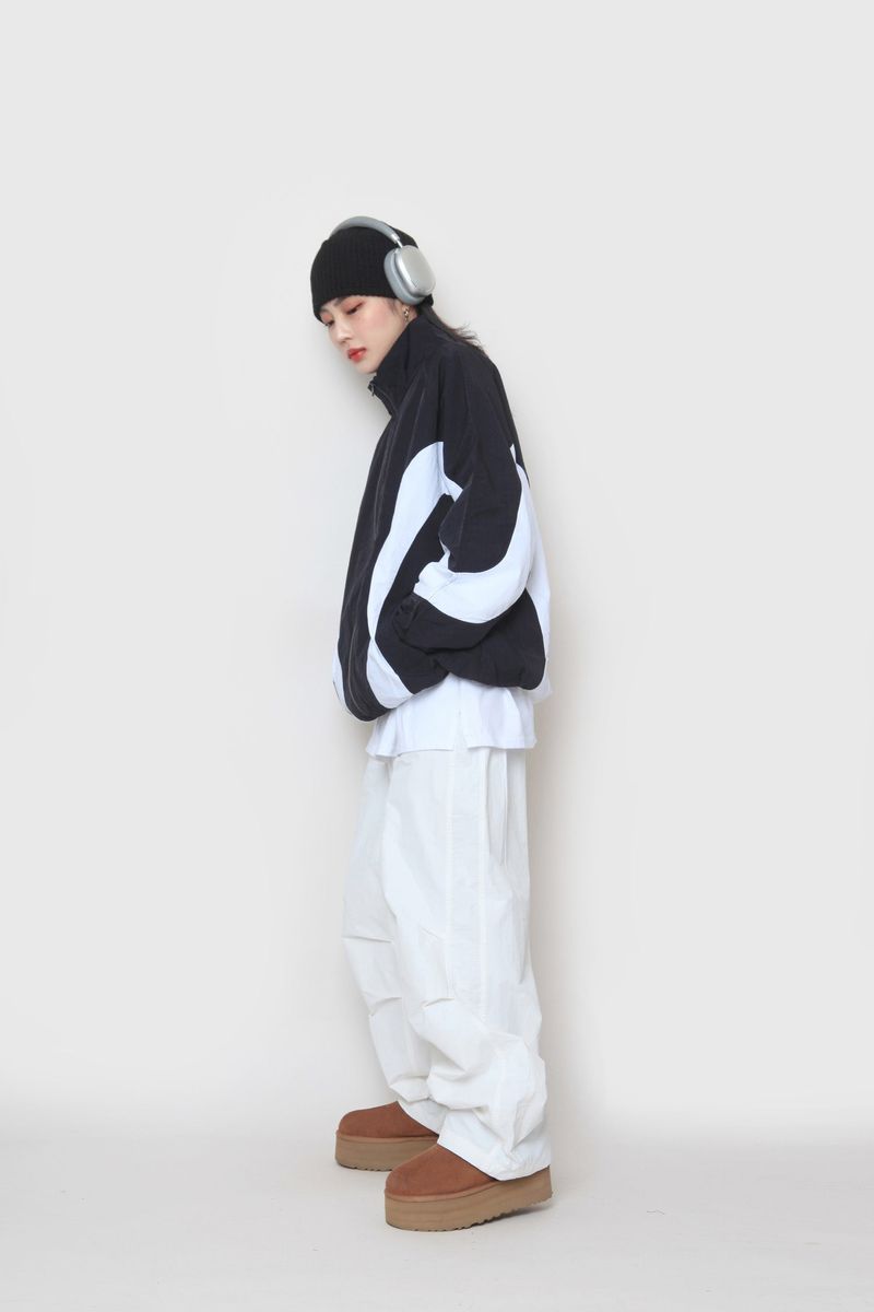 Wave Coloring Zip-Up