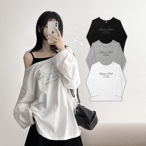 hijjoo（ハイチュー）の「オフショルダー ロングスリーブ エディション レタリング Tシャツ (3 colors)（トップス）」