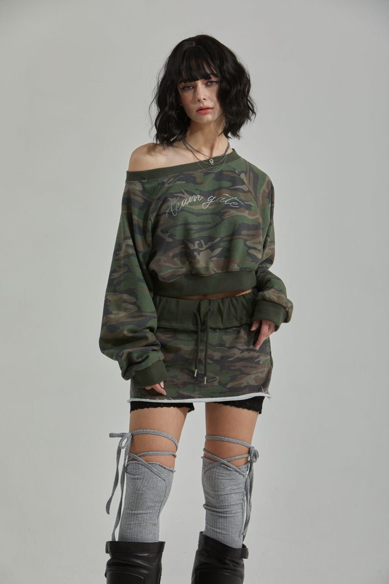 CAMO ONE SHOULDER T-SHIRT