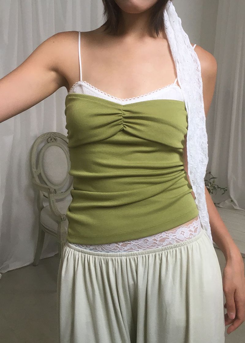 DOUBLE LAYER SLEEVELESS TOP