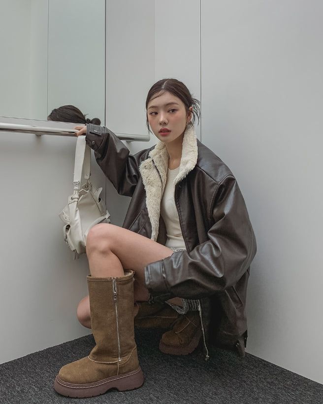 [Mink lining] Catch leather high neck half coat