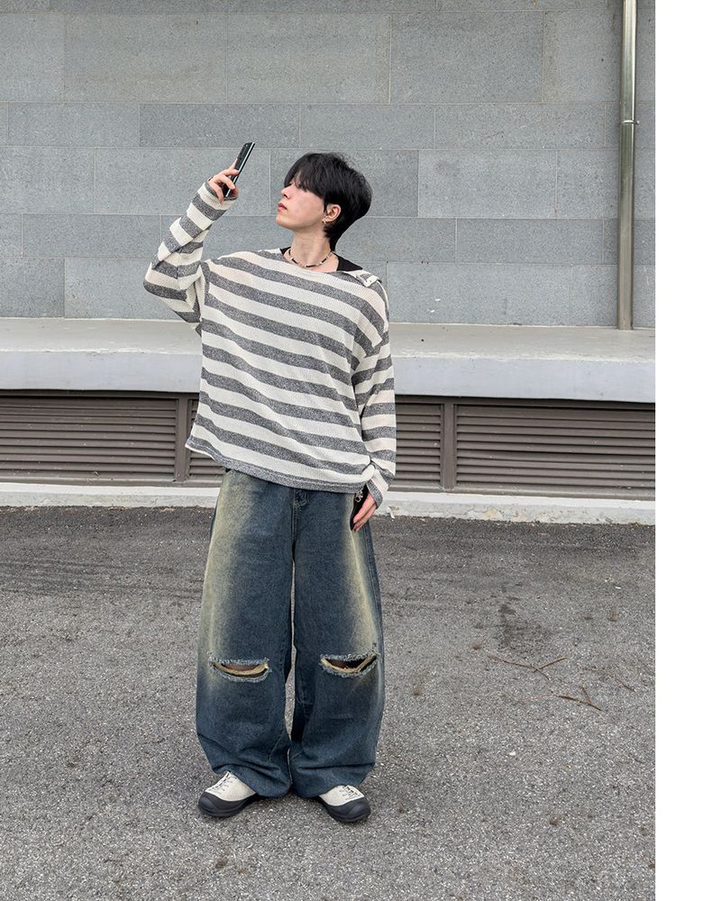 Lure shoulder snap stripe knit