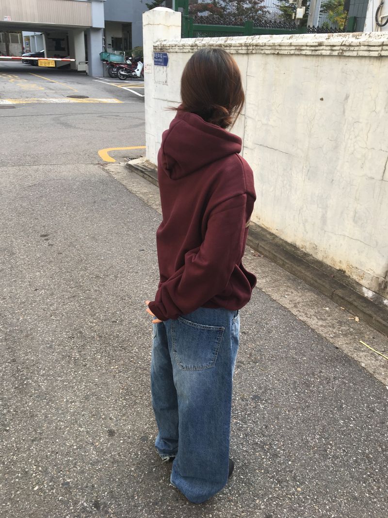  lettering hoodie