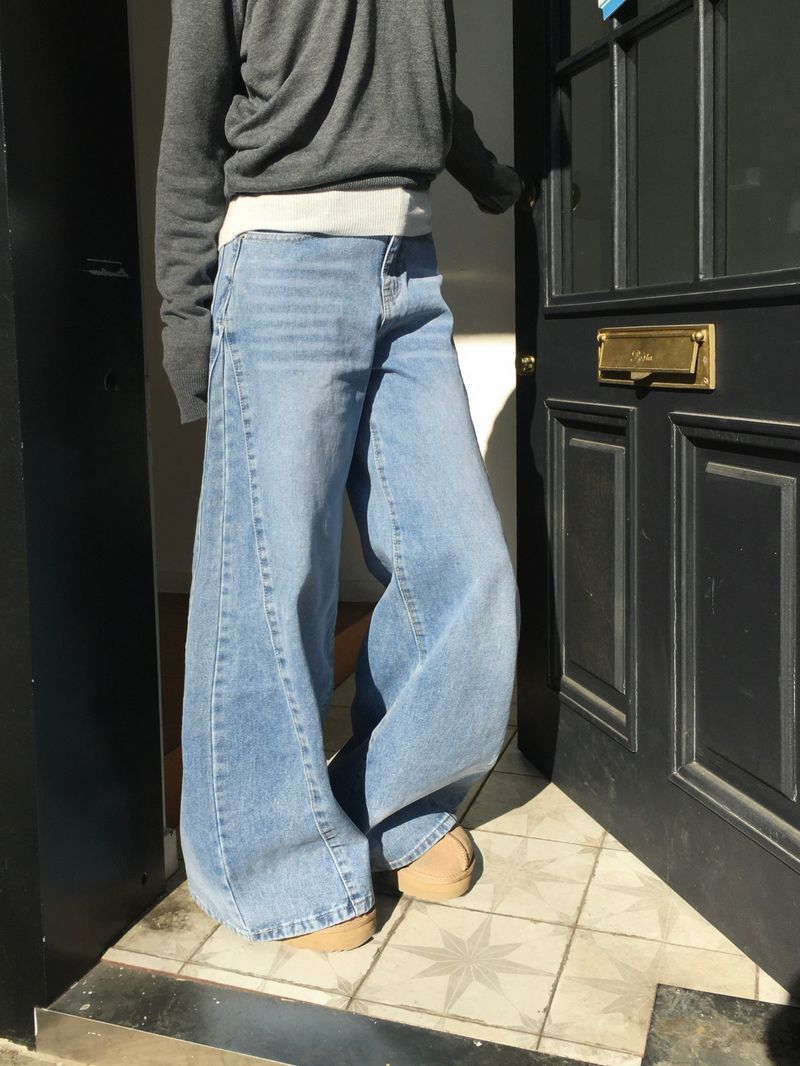 Vero Cut Washed Wide Denim (2c)