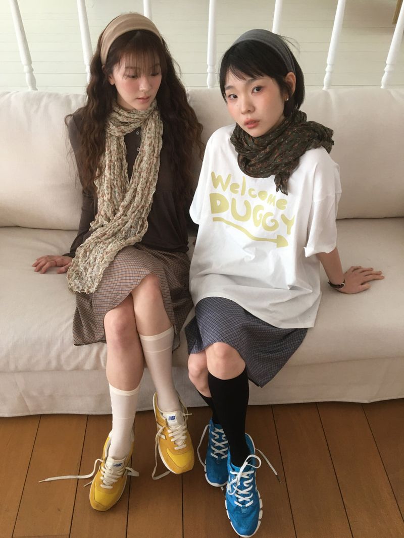 DUGGY（ダギー）の「ペタルリングレマフラー (2color)（ファッション小物）」