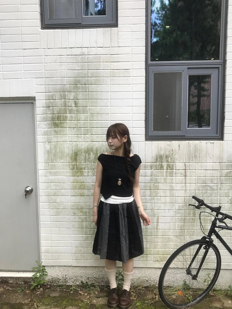 hoyo lace layered skirt