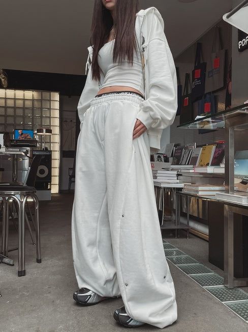 バタサイドスナップバルーントレーニングパンツ