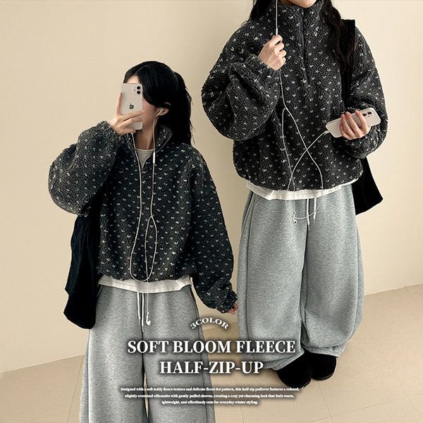 Marie Heart Dot Pattern Fleece High Neck Half Zip Up