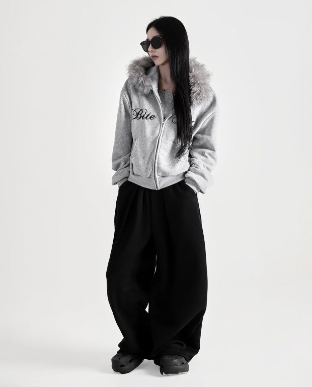 Nero Fleece Pintuck Pants