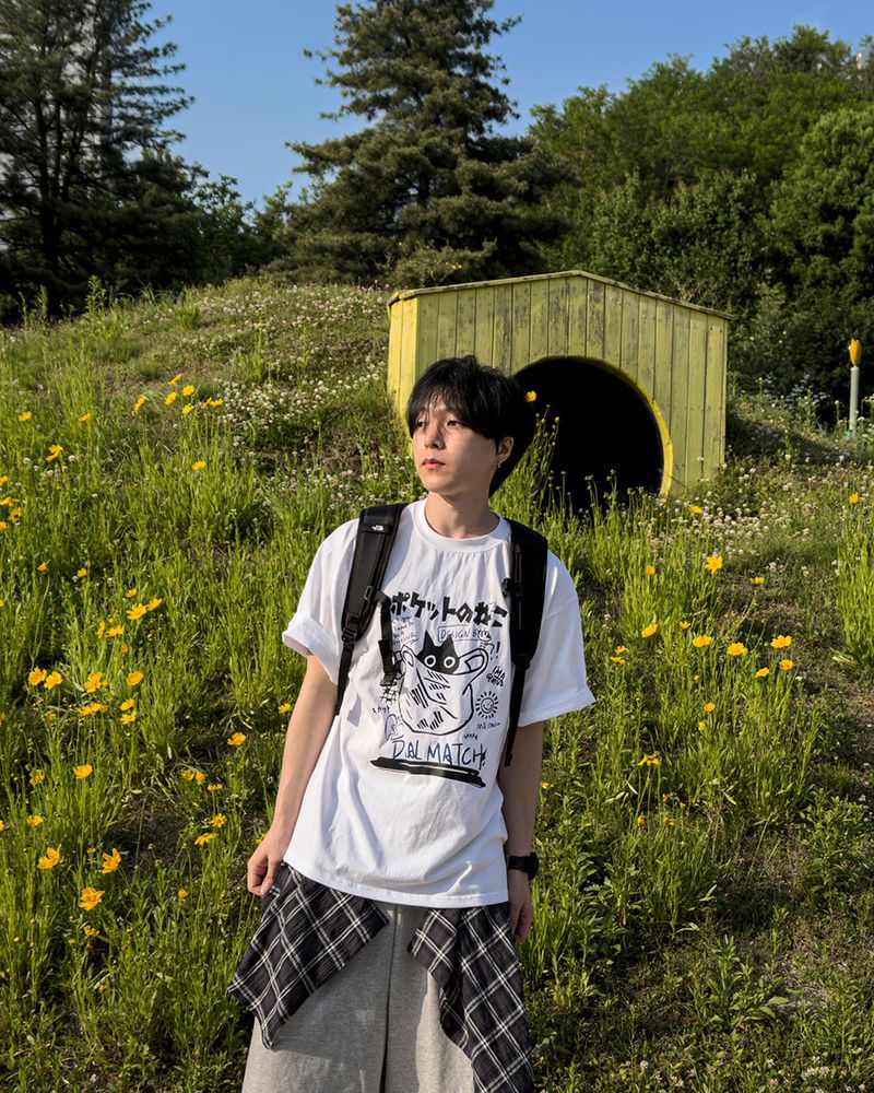 Niporu Cat Graphic Oversized Short Sleeve