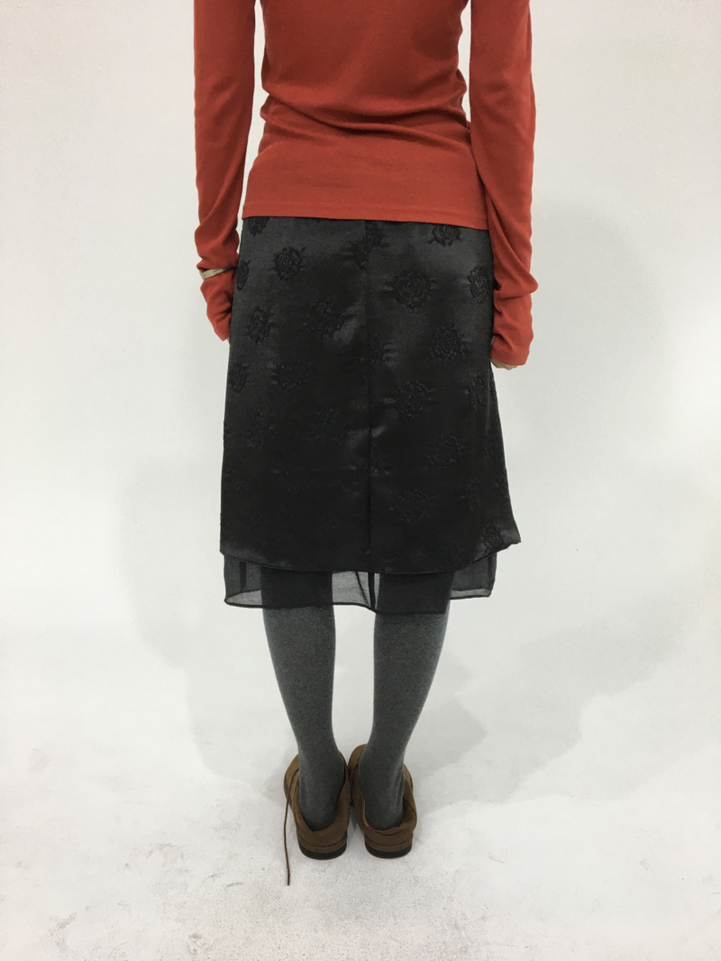 Reverse Rose Skirt (2color)