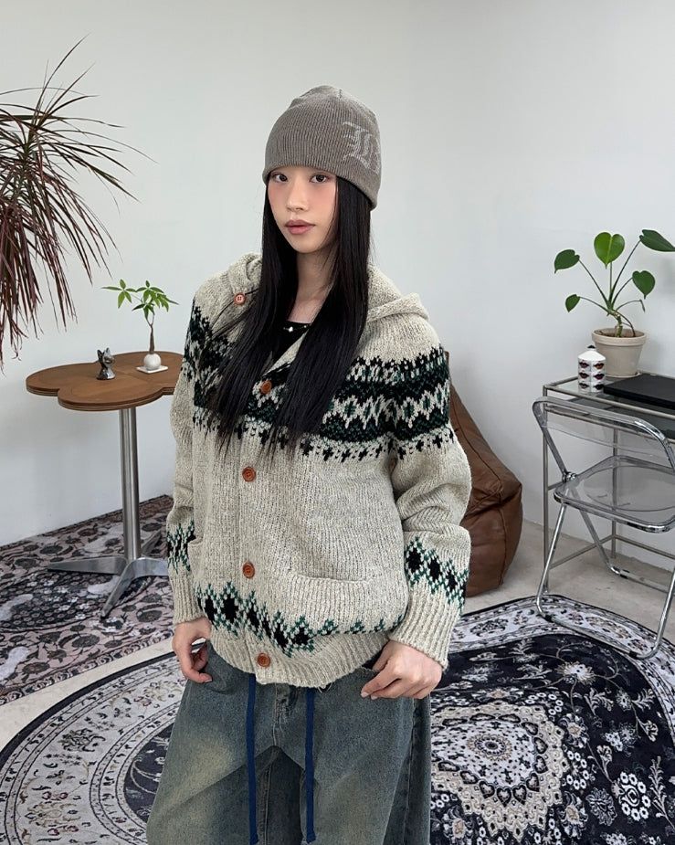 SATIIIZ(サティーズ)の「Revill Nordic Knit Cardigan(Tops)」