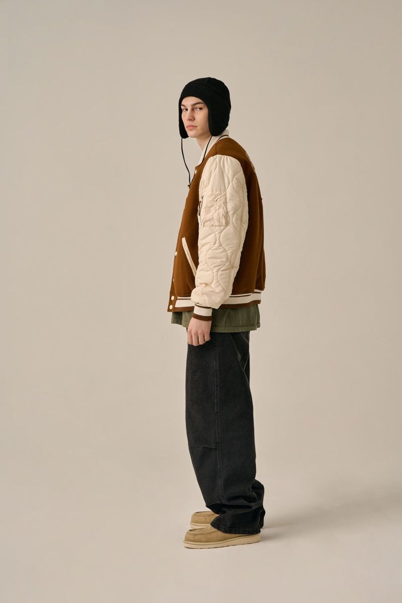 QUILTING POINT VARSITY JACKET - BROWN
