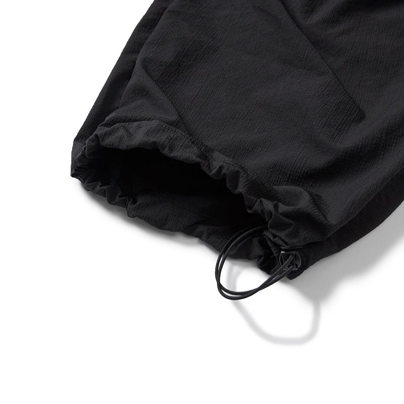 Packable parachute cargo pants / Black