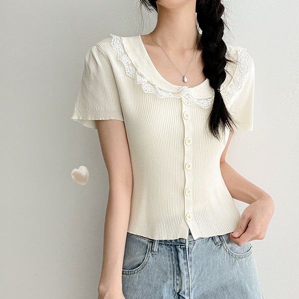 Berit Lace Collar Lovely Ribbed Button Blouse (4 Colors)