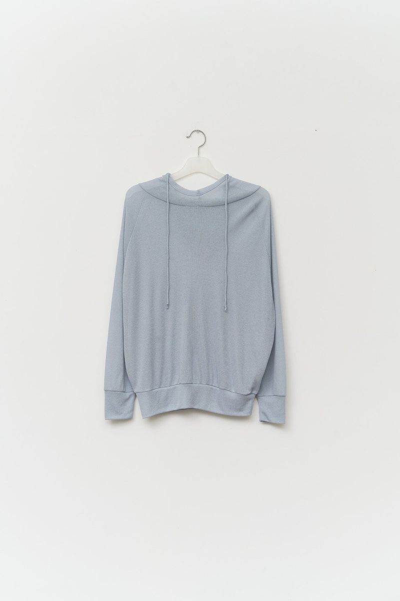 (W) Seal Sheer Hooded Top