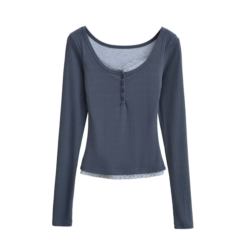 Cozy&Kitsch（コージーアンドキッチ）の「Deep Floral Layered Henley Tee 233003678（Tops）」