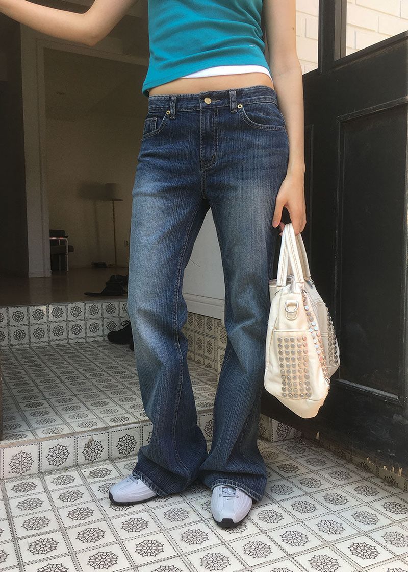 eon(イオエン)の「LOW BLUE BOOTS CUT DENIM (S-L)(Pants)」