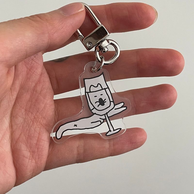 susstore（ソスストア）の「ザキャットザットワズシャットインアグラス キーリング（トイ/キーホルダー）」
