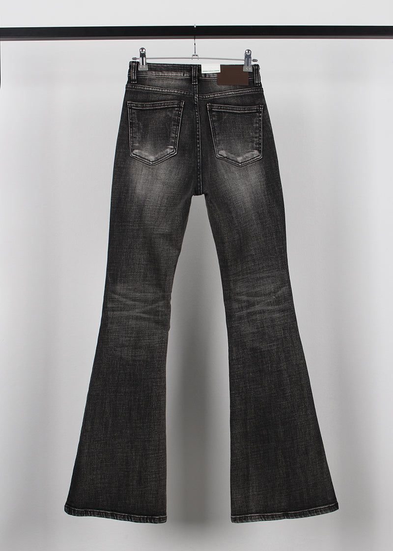 SMOKY GREY BOOTS CUT DENIM