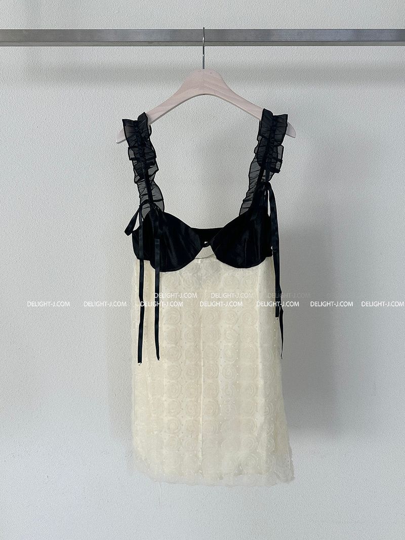 coloring flower embroidered mini dress