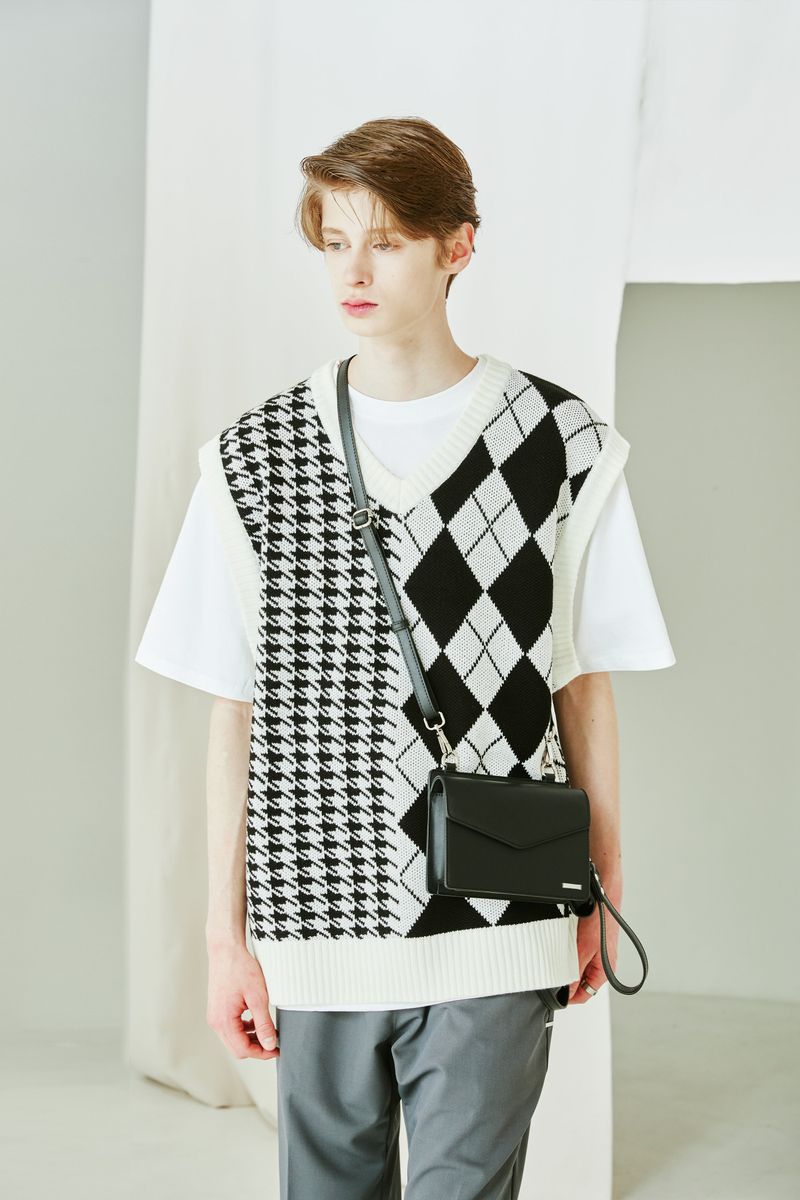 ARGYLE & HOUND CHECK KNIT VEST