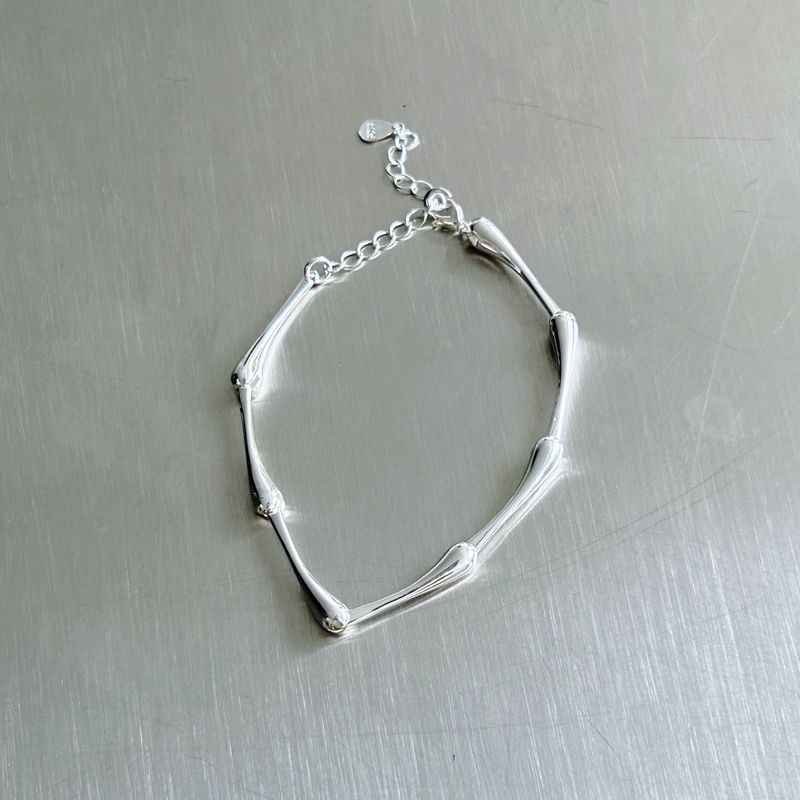 FADE MEET（フェードミート）の「Arc Segment Bracelet（Accessories）」