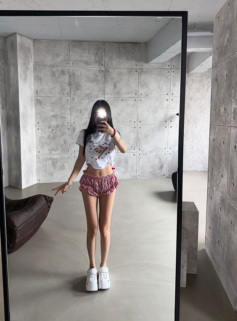 Snack Kitchen Crop Short Sleeve T-shirt