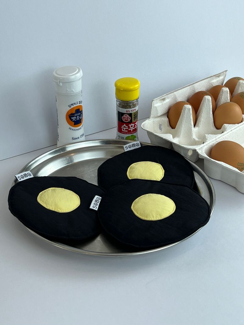 The weight of a fried egg