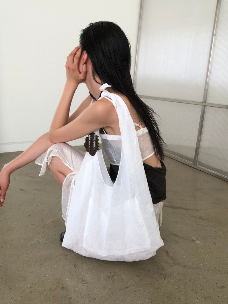 Kitten（キッテン）の「Teen Shoulder Bag (3 colors)（Bags）」