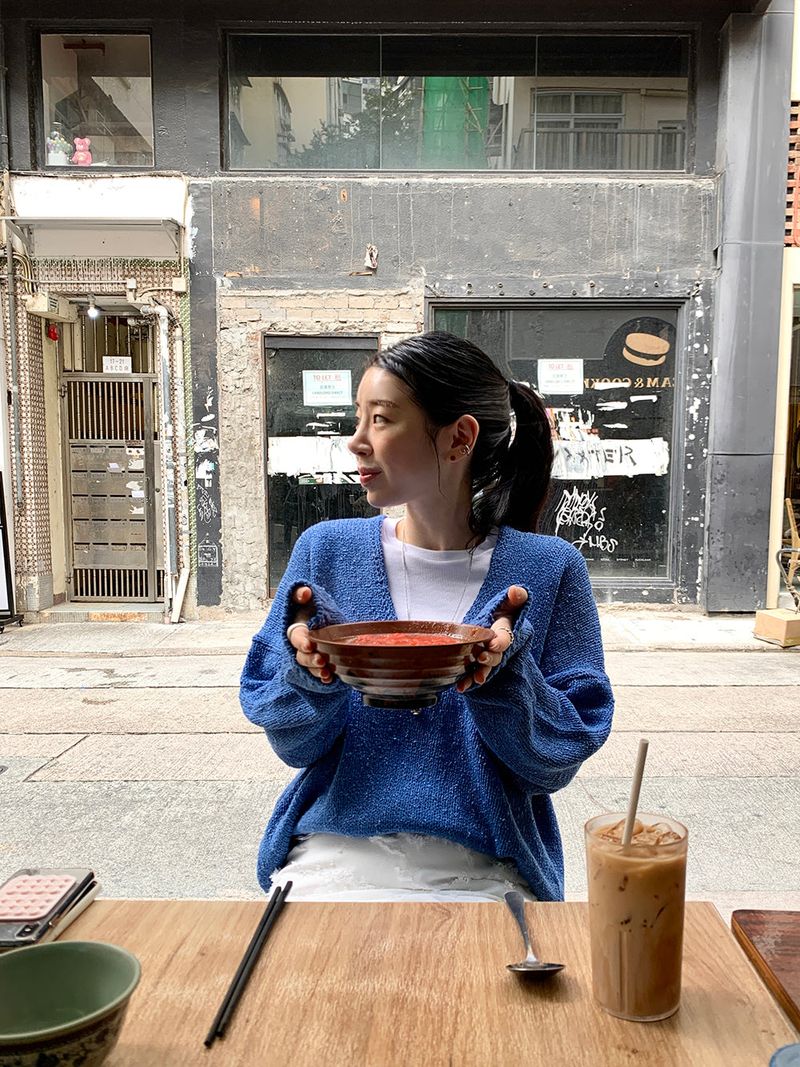 [MADE] Rieze Deep V Knit