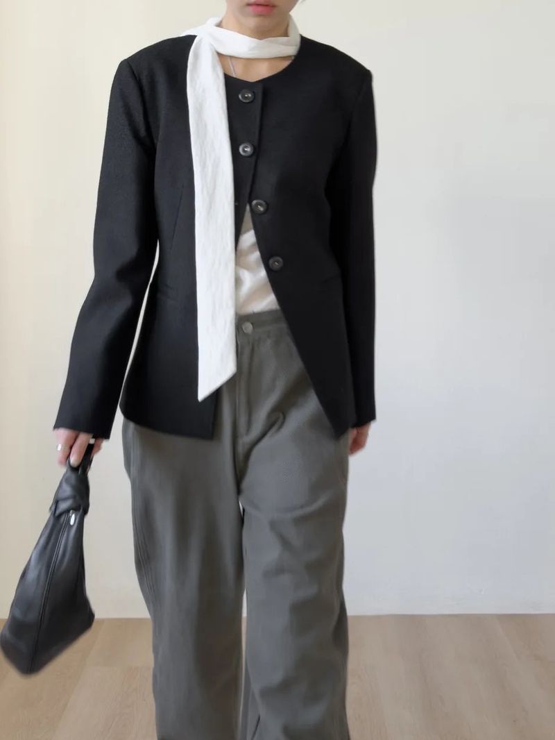 [Short Sleeve Version] Meringue Drape Tie Blouse