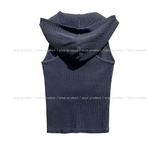 Julie Pig Ribbed Snap Hood Sleeveless