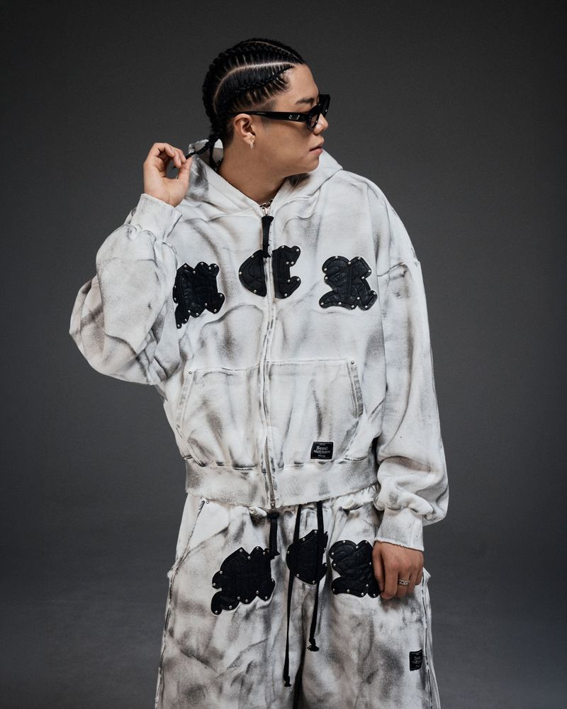 M.C.R. code stud zip-up HD IV