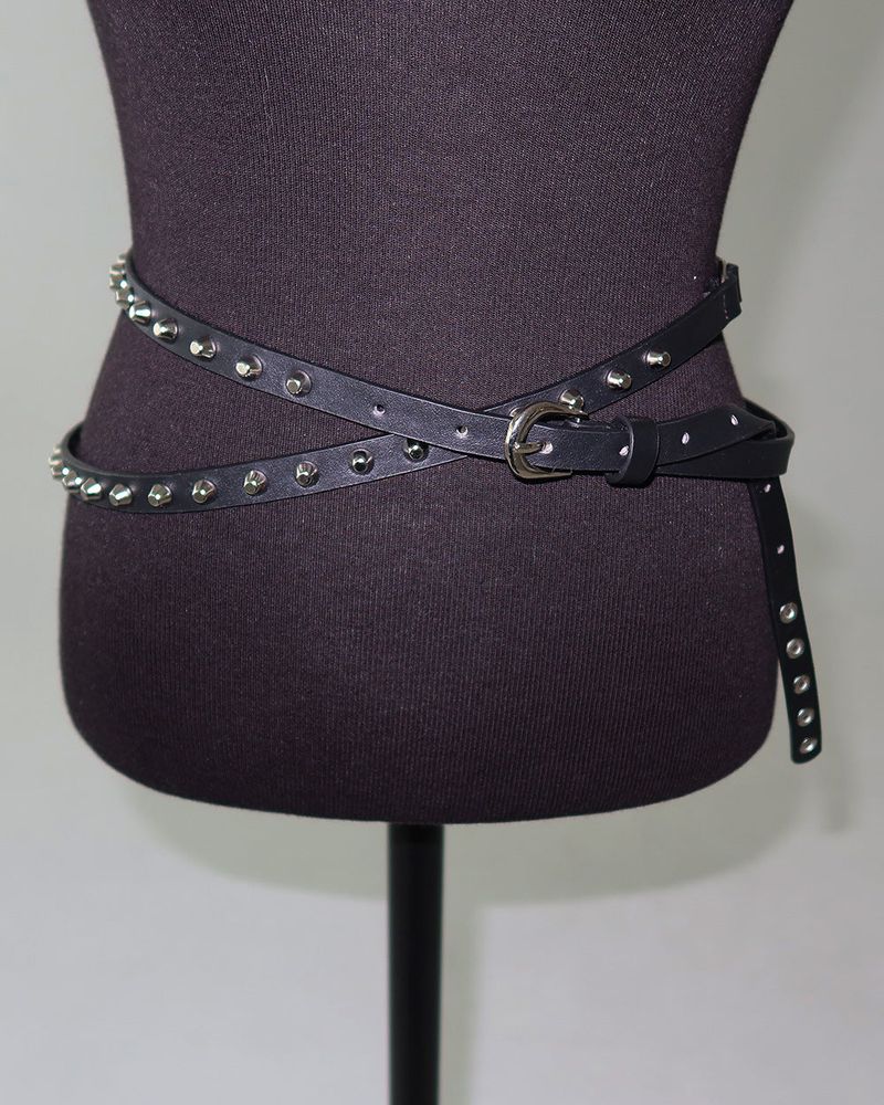 a two-line cross stud belt