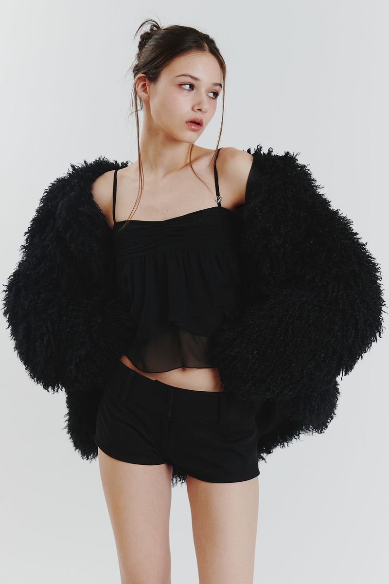PAIN OR PLEASURE（ペインオアプレジャー）の「AMBER MICRO SHORTS black（Pants）」