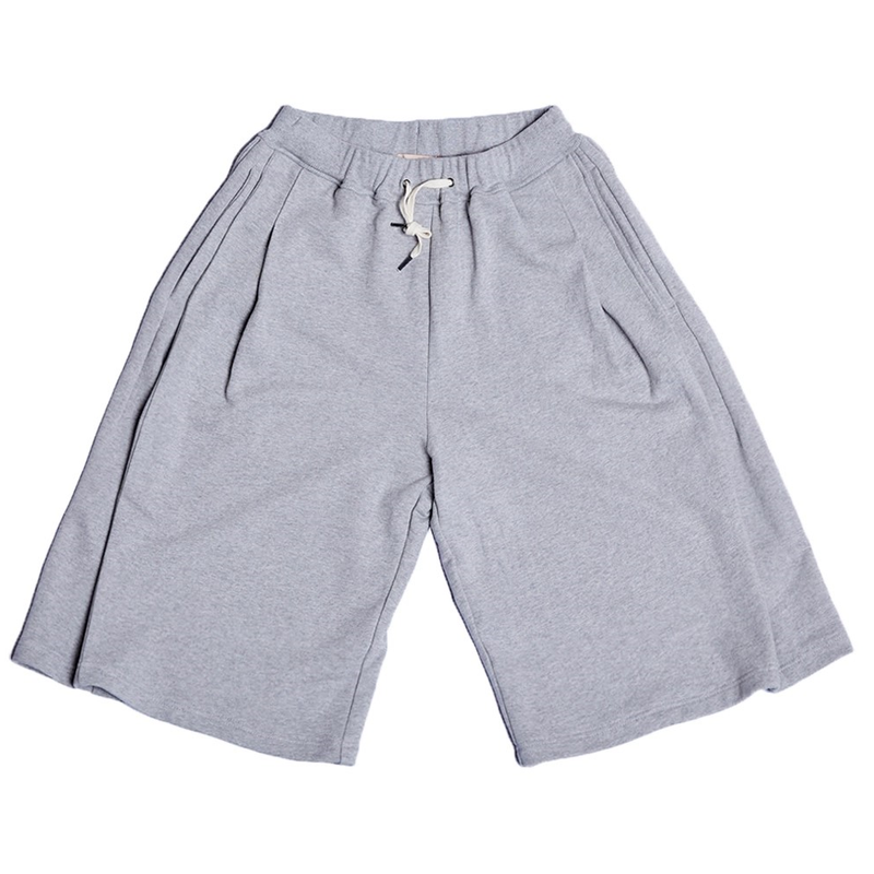 Don't Ask My Plan (DAMP)(ドントアスクマイプラン)の「BERMUDA PLEATS WIDE SWEAT SHORTS_GRAY(Pants)」